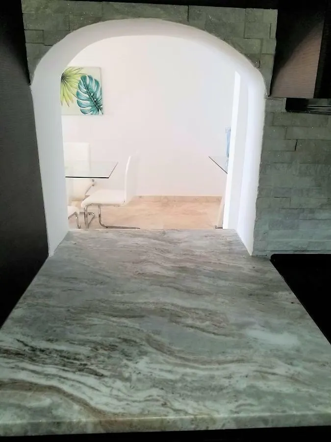 ESJ TOWERS 2 bd 2bath ocean view APT TOP location LUX 0*, San Juan